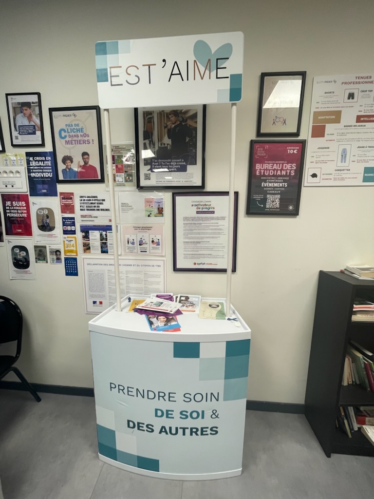 Soutien à la santé mentale à l'ESTM Besançon : votre guide des ressources internes et externes