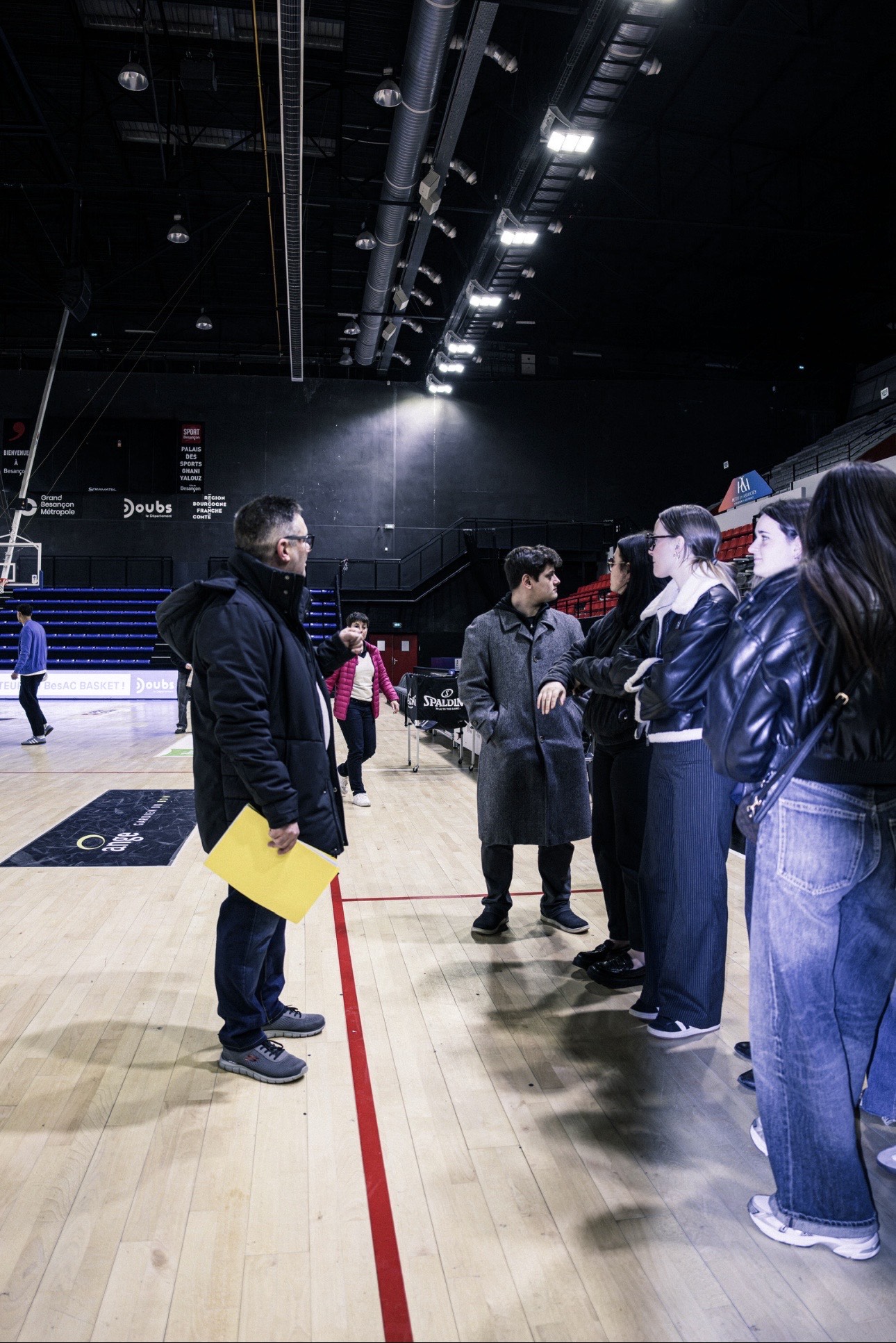 Actualité Immersion événementiel sportif : l’expérience des élèves Bac +3 RMC au BesAC Basket